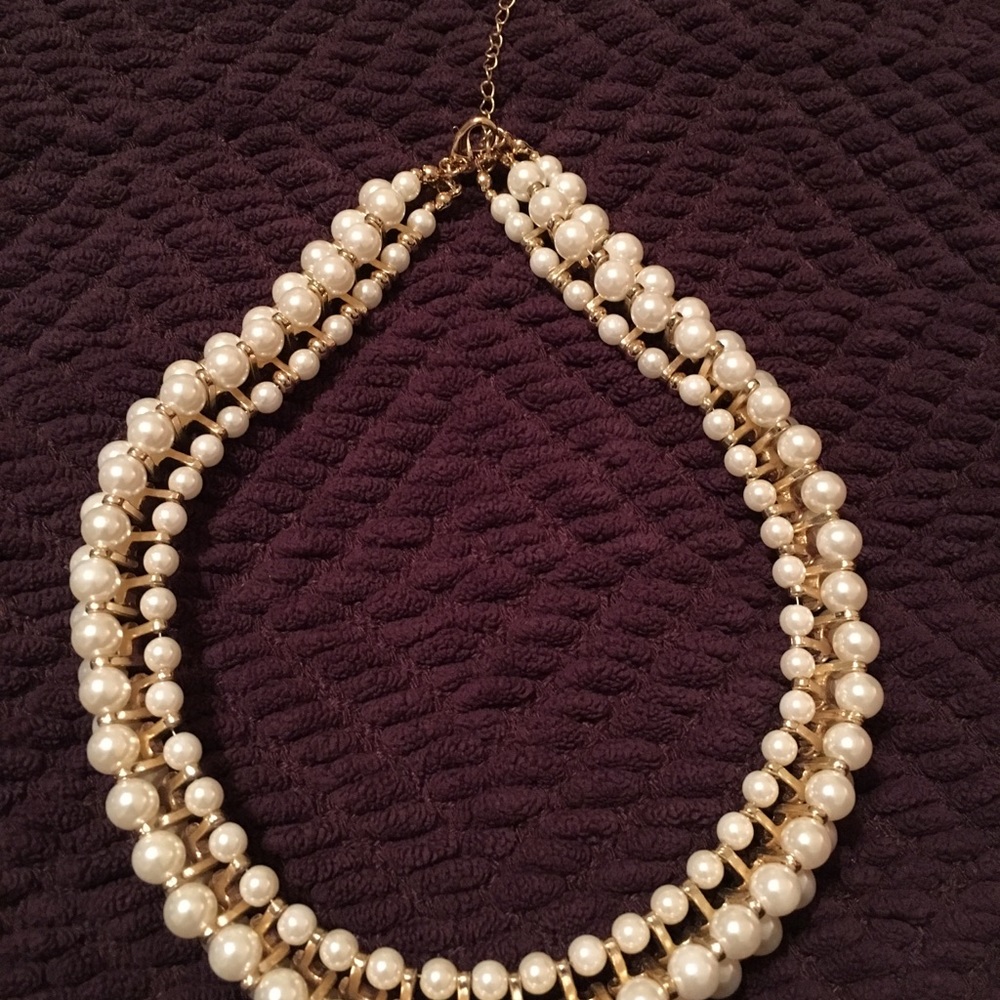 Pearl necklace and earrings